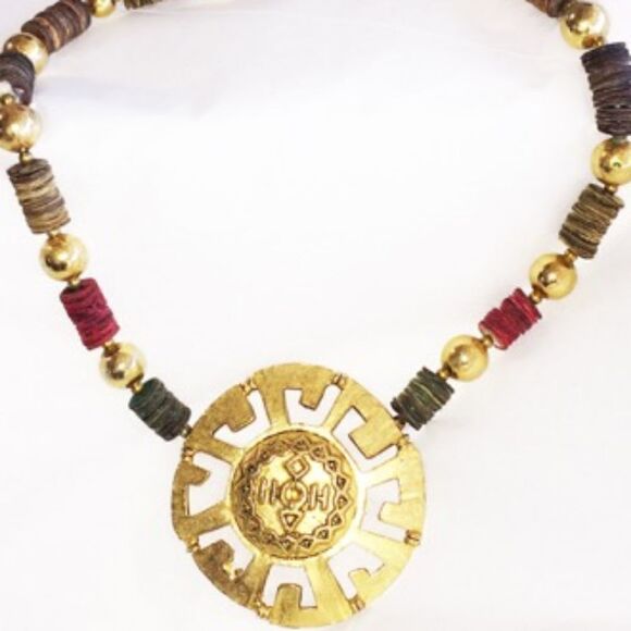 MUSEUM REPRO AZTEC GOLD SUN AND HESHI NECKLACE-NEW - Picture 3 of 7